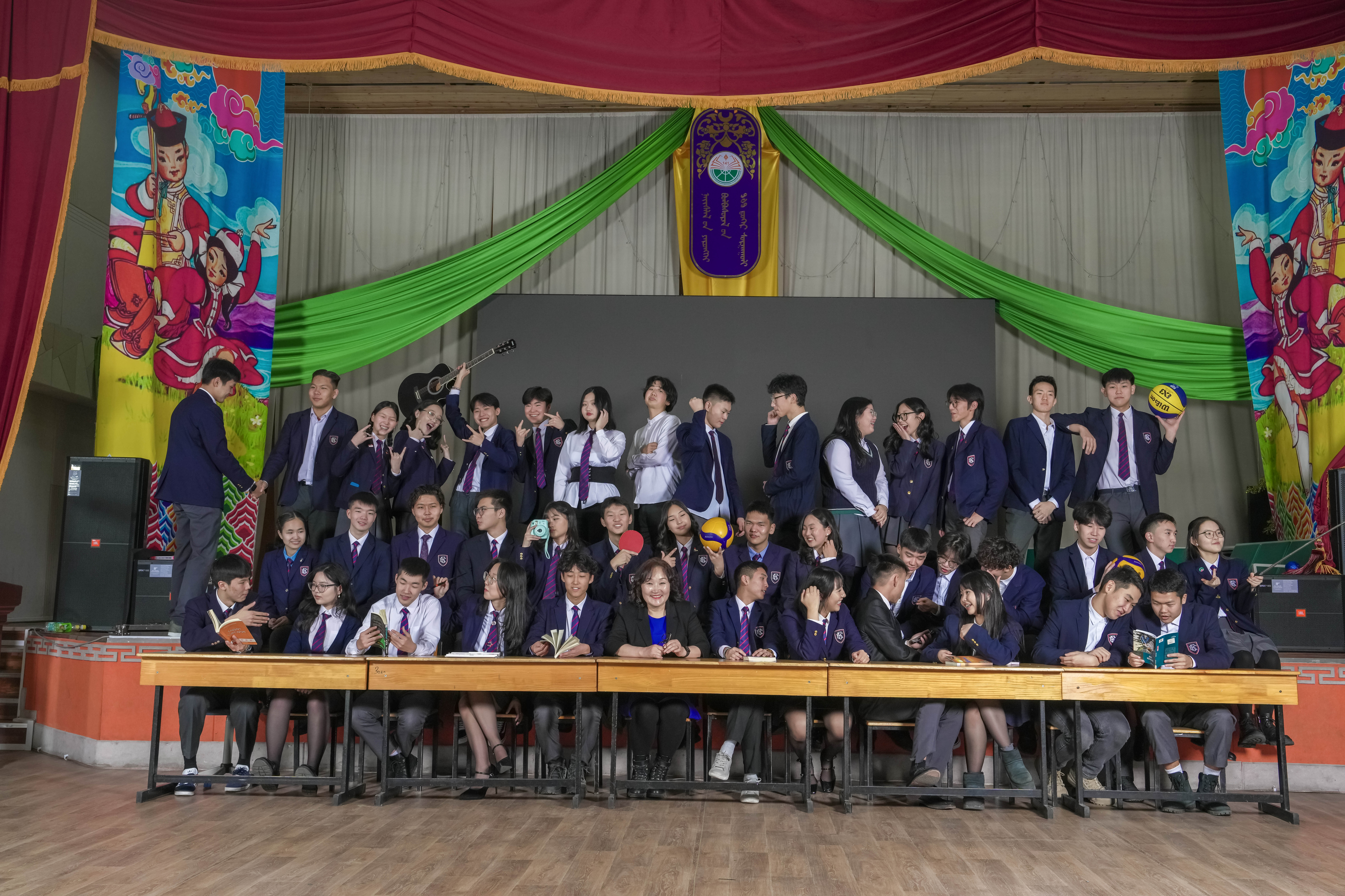 Студийн зураг